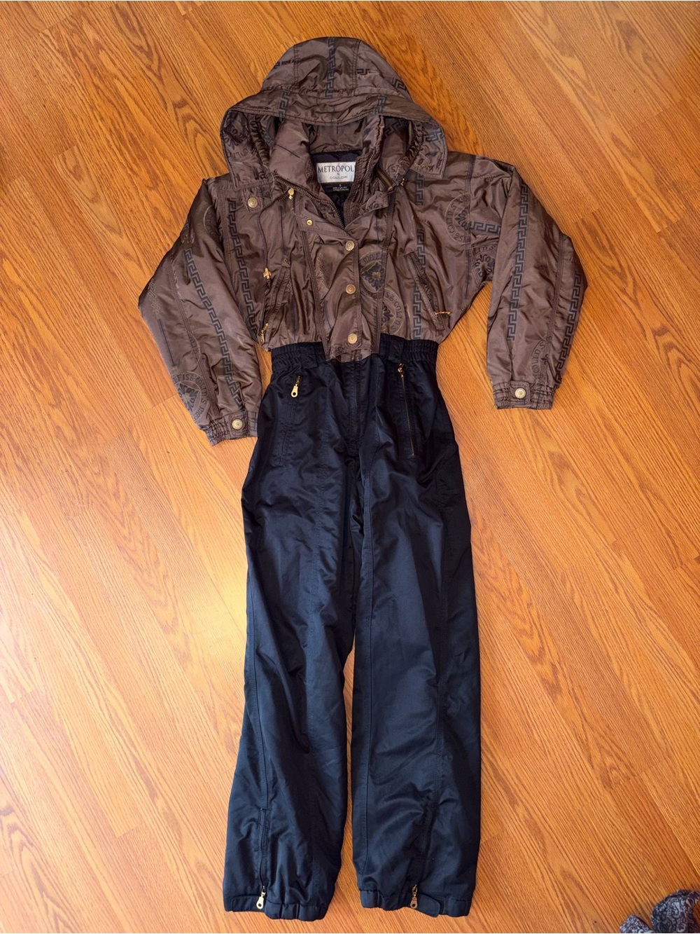 Metropolis Vintage Women’s Snow Suit